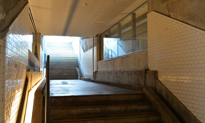 旧万世橋駅　１９３５階段